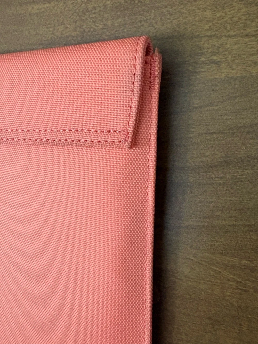 Herschel Supply Company Coral Pink Tablet Sleeve Magnetic XS